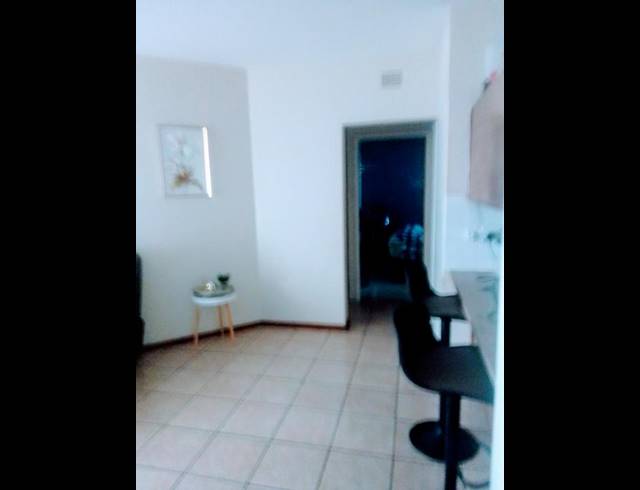 2 BEDROOM APARTMENT FOR SALE IN EMPANGENI CENTRAL